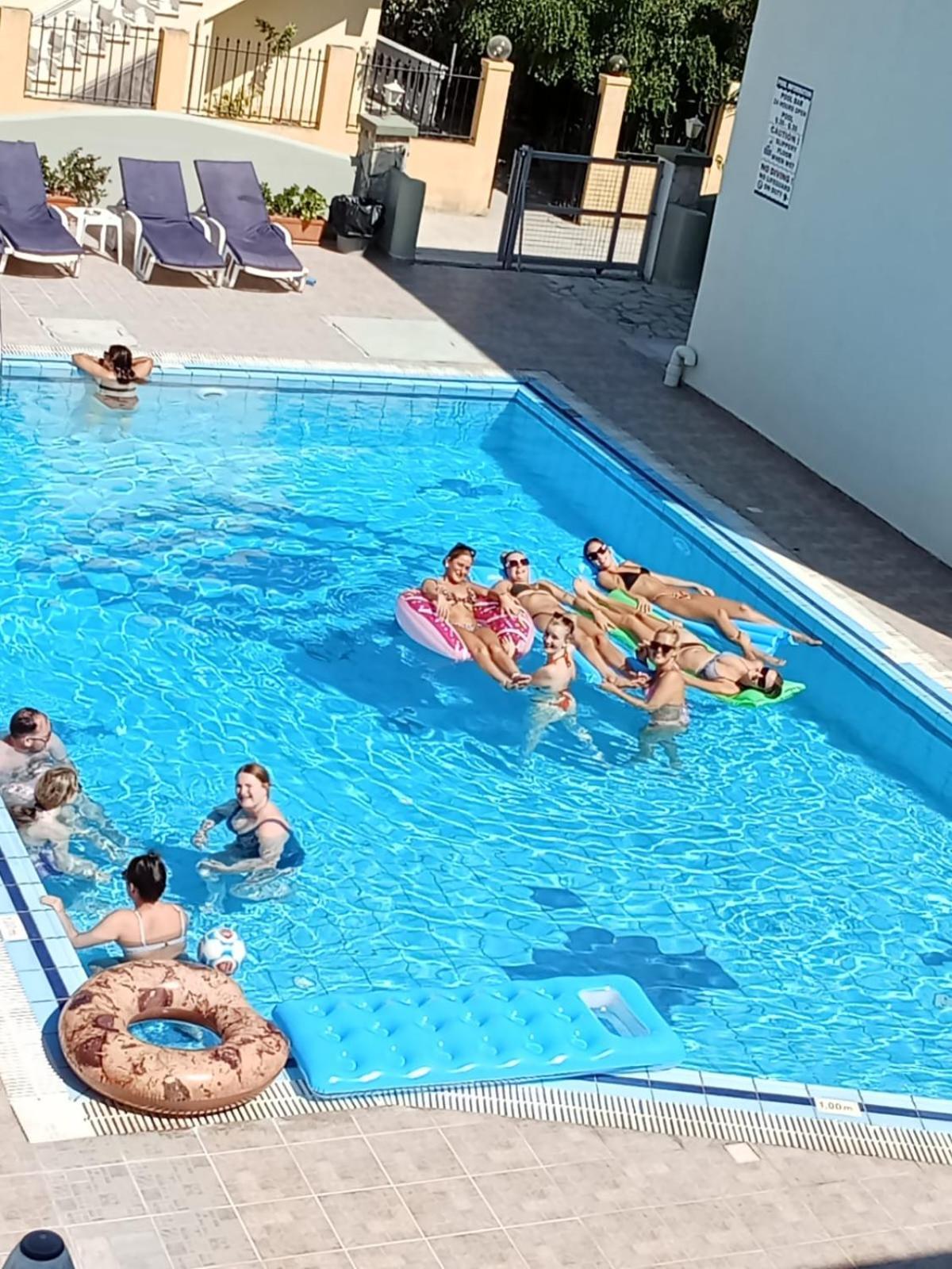 Kormos Aparthotel