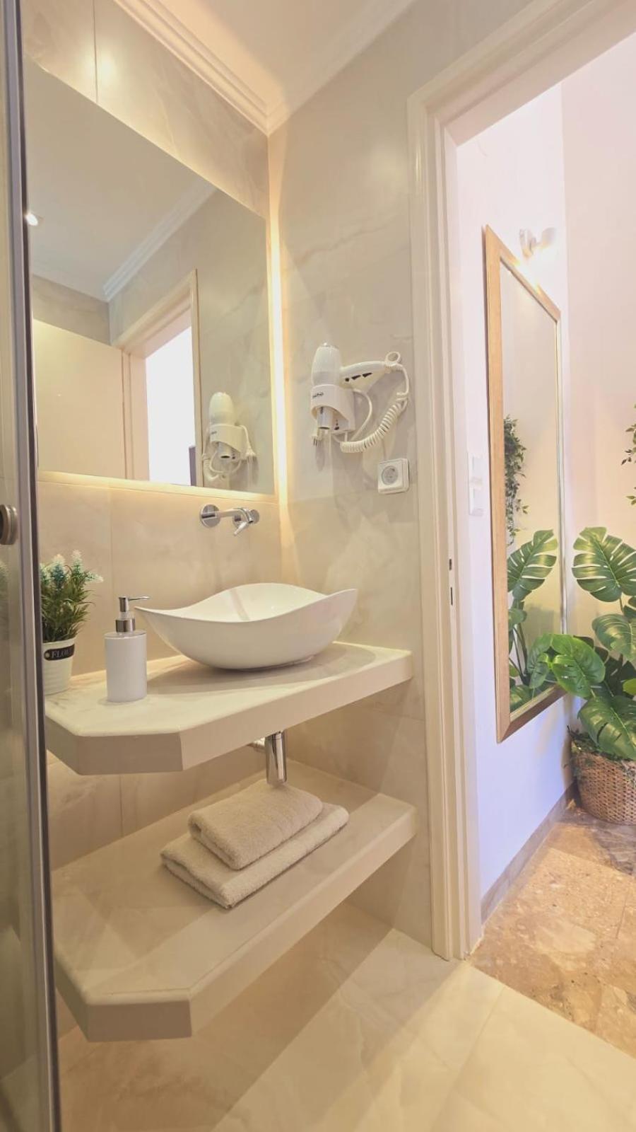 Aparthotel Kormos *
