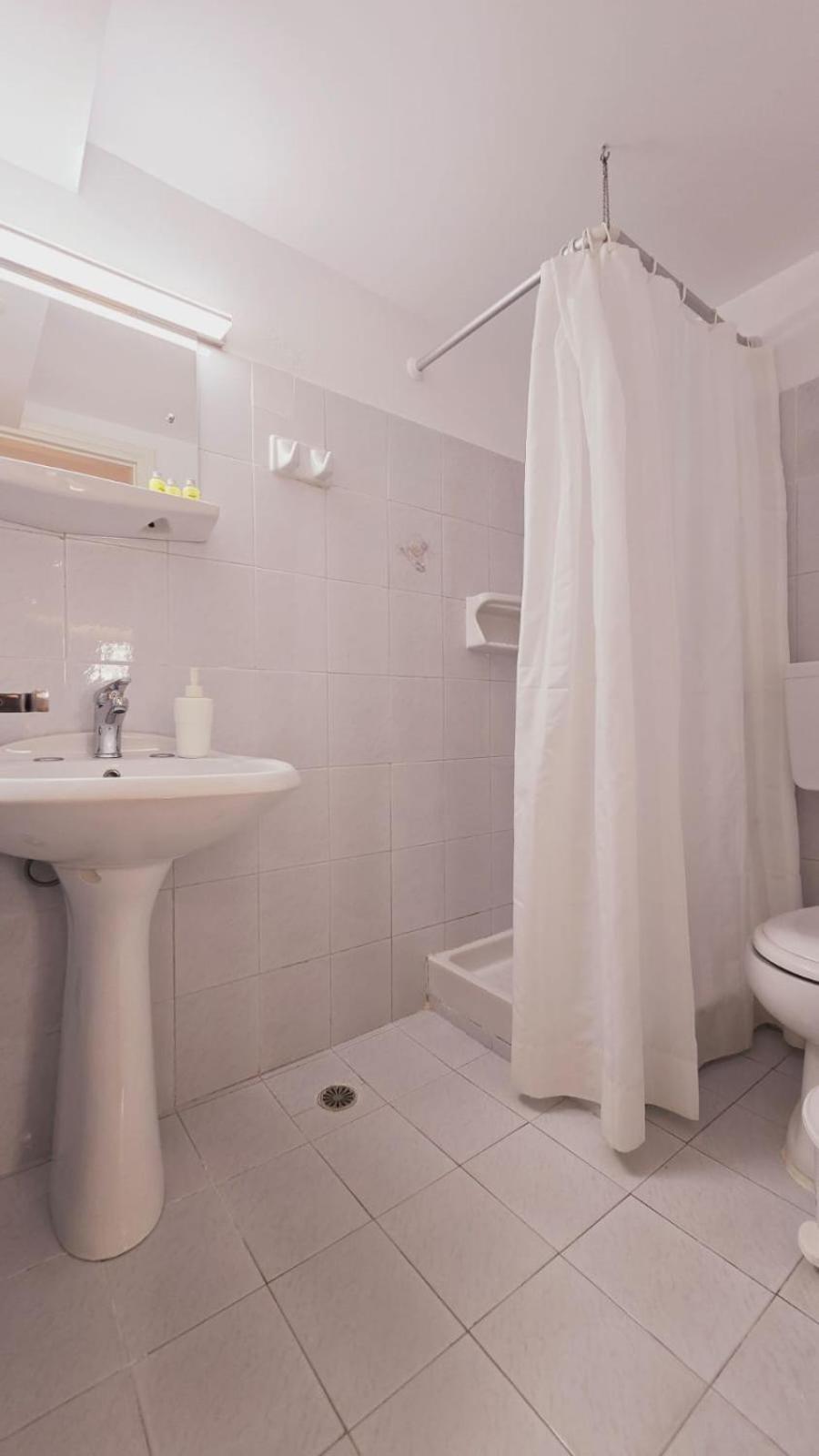 Aparthotel Kormos Kavos